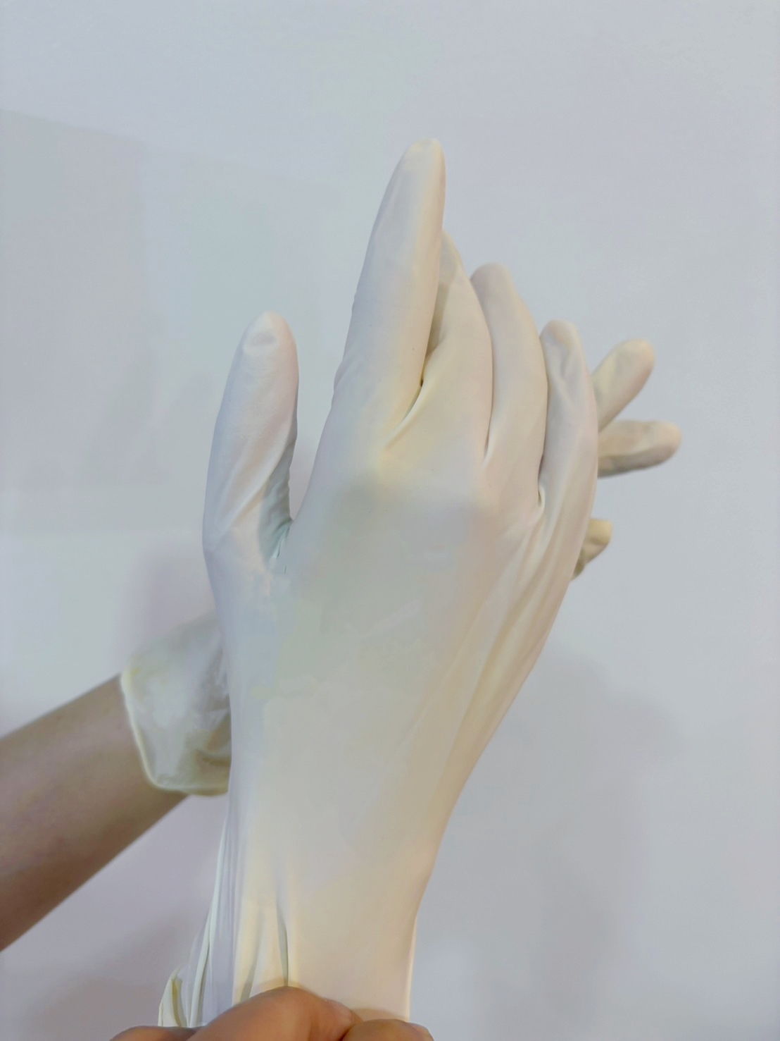 ถุงมือยางสังเคราห์